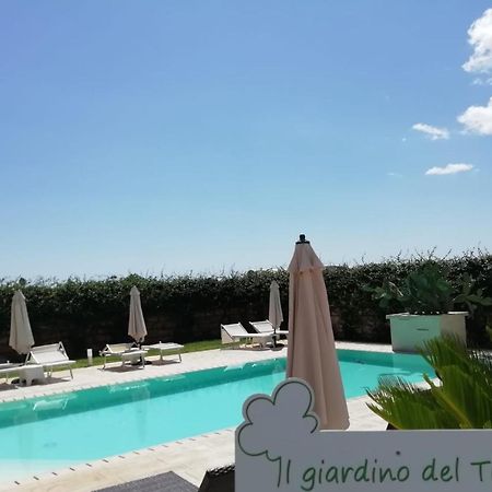 Bed and Breakfast Il Giardino Del Tiglio Уджано-ла-Кьеза Экстерьер фото