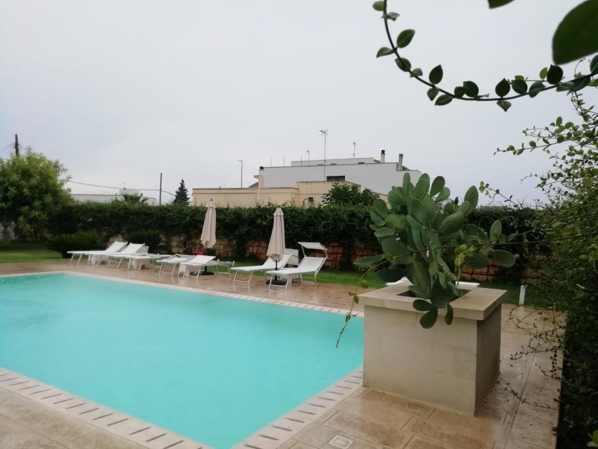Bed and Breakfast Il Giardino Del Tiglio Уджано-ла-Кьеза Экстерьер фото