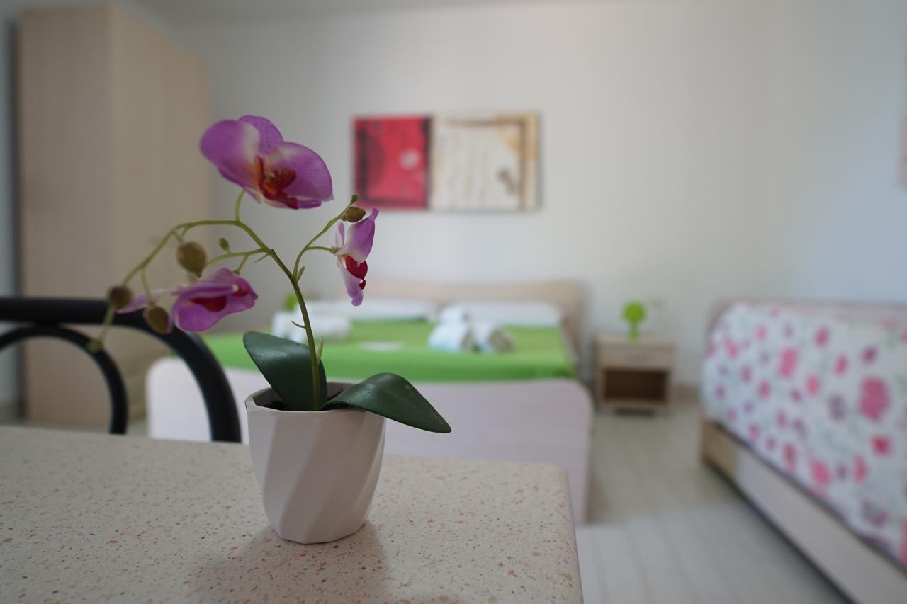 Bed and Breakfast Il Giardino Del Tiglio Уджано-ла-Кьеза Экстерьер фото